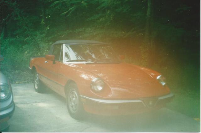 red-Spider-front-view